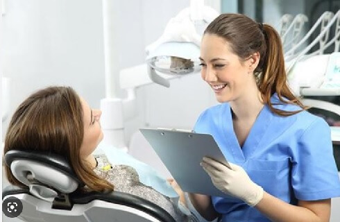 emprego assistente dentária